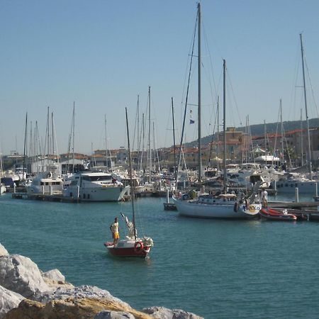 I Papaveri Apartments San Vincenzo Eksteriør bilde