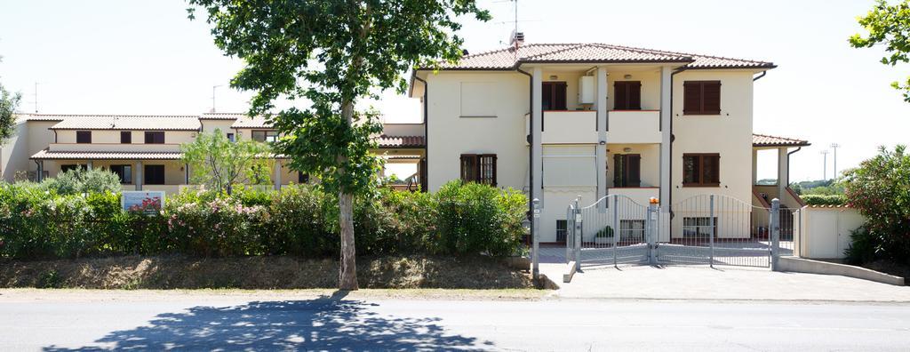 I Papaveri Apartments San Vincenzo Eksteriør bilde
