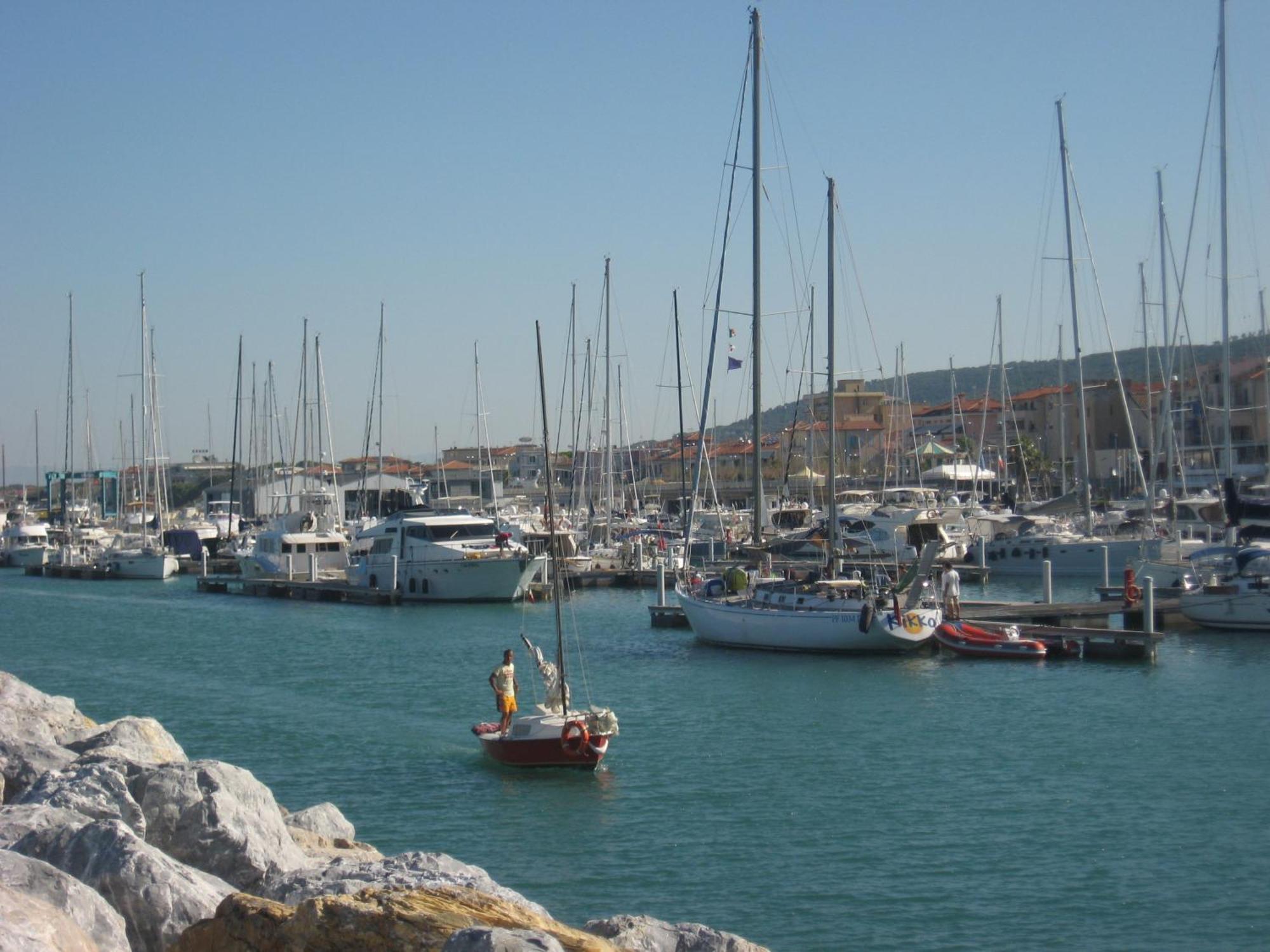 I Papaveri Apartments San Vincenzo Eksteriør bilde