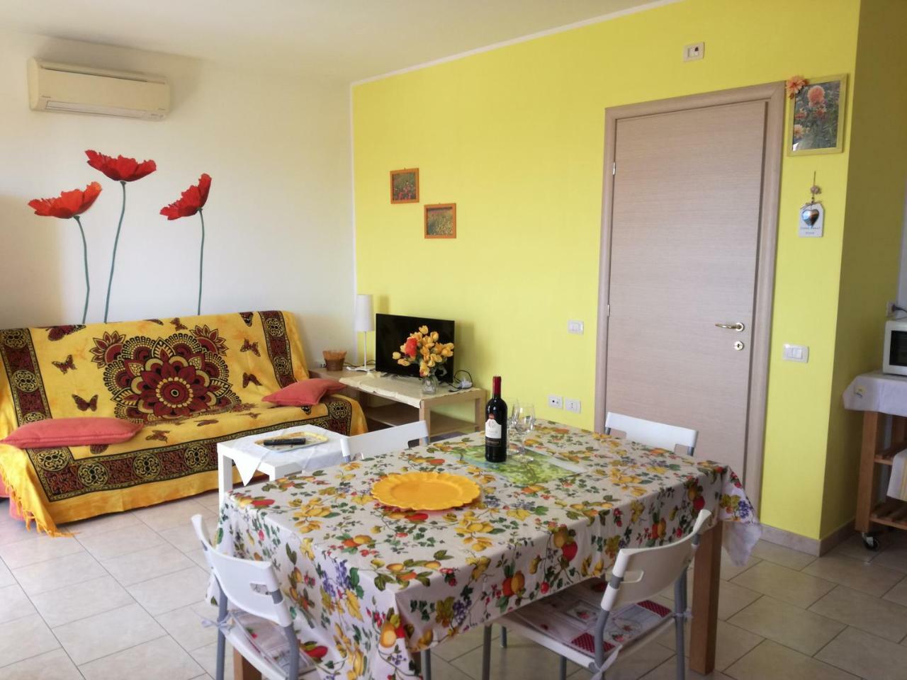 I Papaveri Apartments San Vincenzo Eksteriør bilde