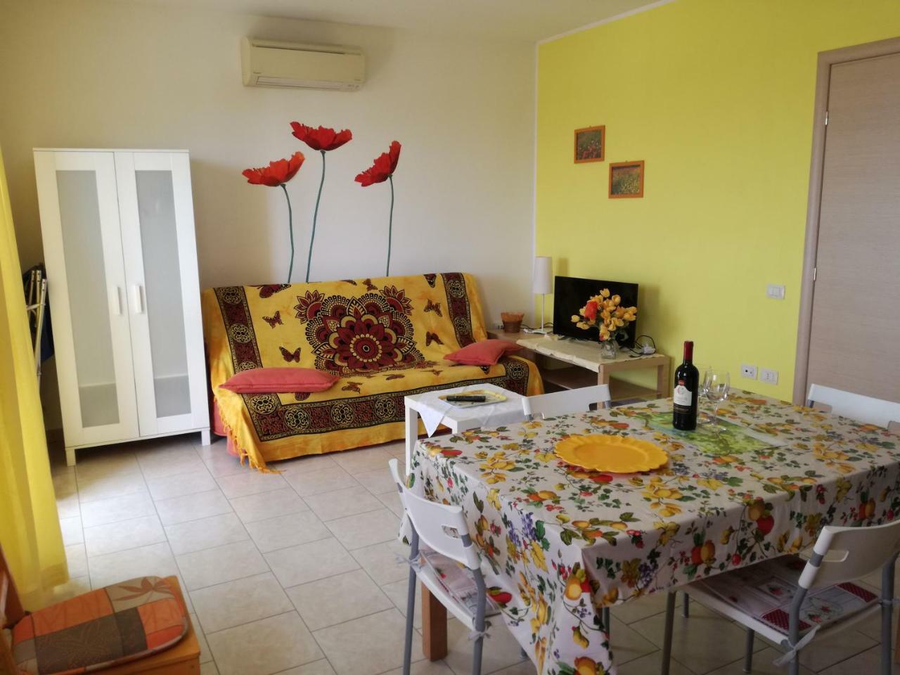 I Papaveri Apartments San Vincenzo Eksteriør bilde