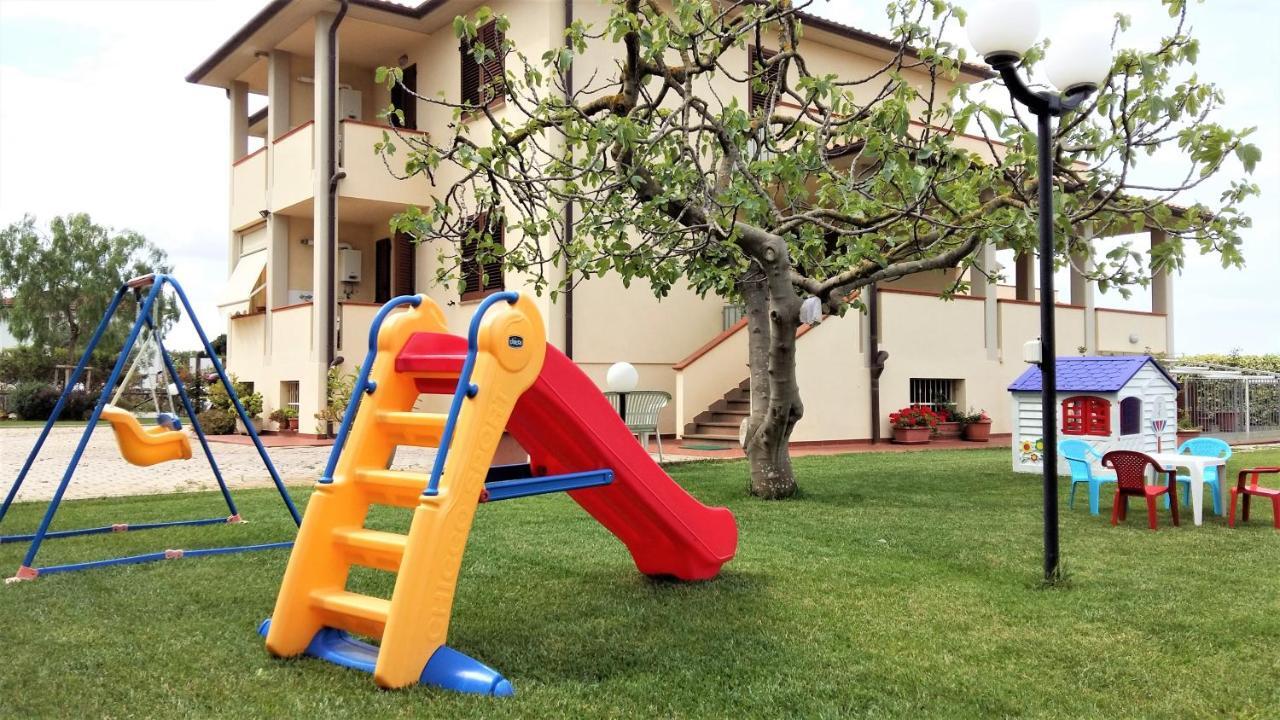 I Papaveri Apartments San Vincenzo Eksteriør bilde